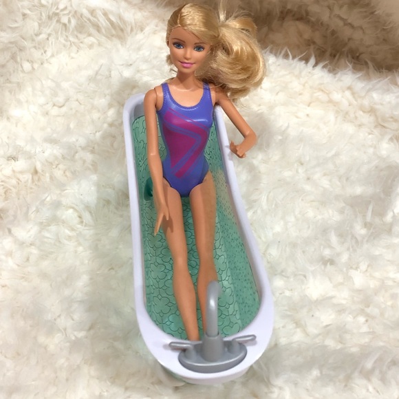 BARBIE MATTEL (2013) and jacuzzi - Picture 2 of 6